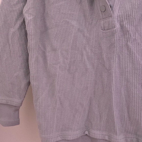 Aerie Gray Button-Up Oversized Hoodie Pullover LIKE NEW Size xxs - Picture 11 of 13